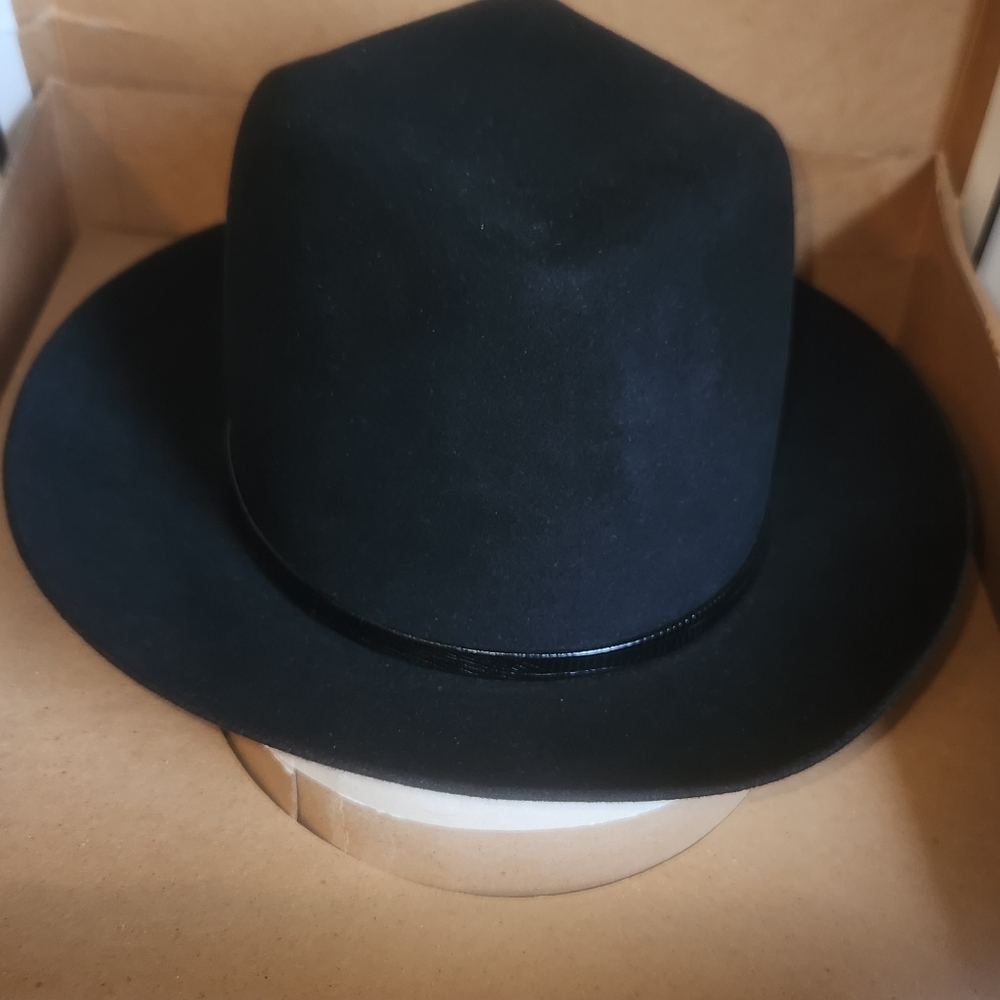 Vintage Golden Coach By Dobbs Black Fur Felt Hat, Size 7